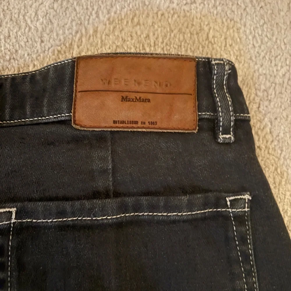 Black Max Mara crop jean (10) - Picture 8 of 10